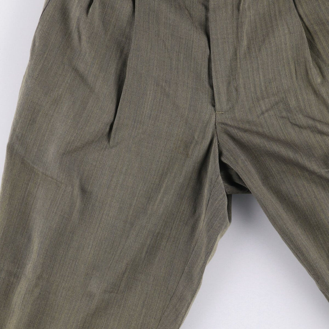 Dockers Pleated Relaxed Fit Two-Pleated Herringbone Polyester and Wool Pants, Men's Size 34 polyester gray type Vintage Second Hand