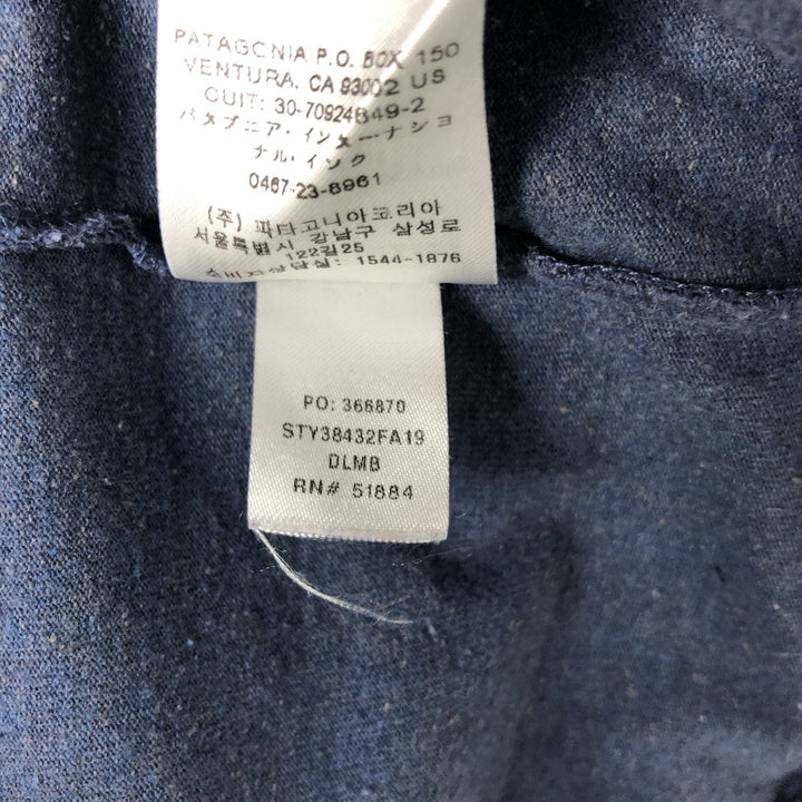 Patagonia Regular Fit Long Sleeve T-Shirt (Men's Size Medium) 38432FA19 polyester navy blue type Vintage Second Hand