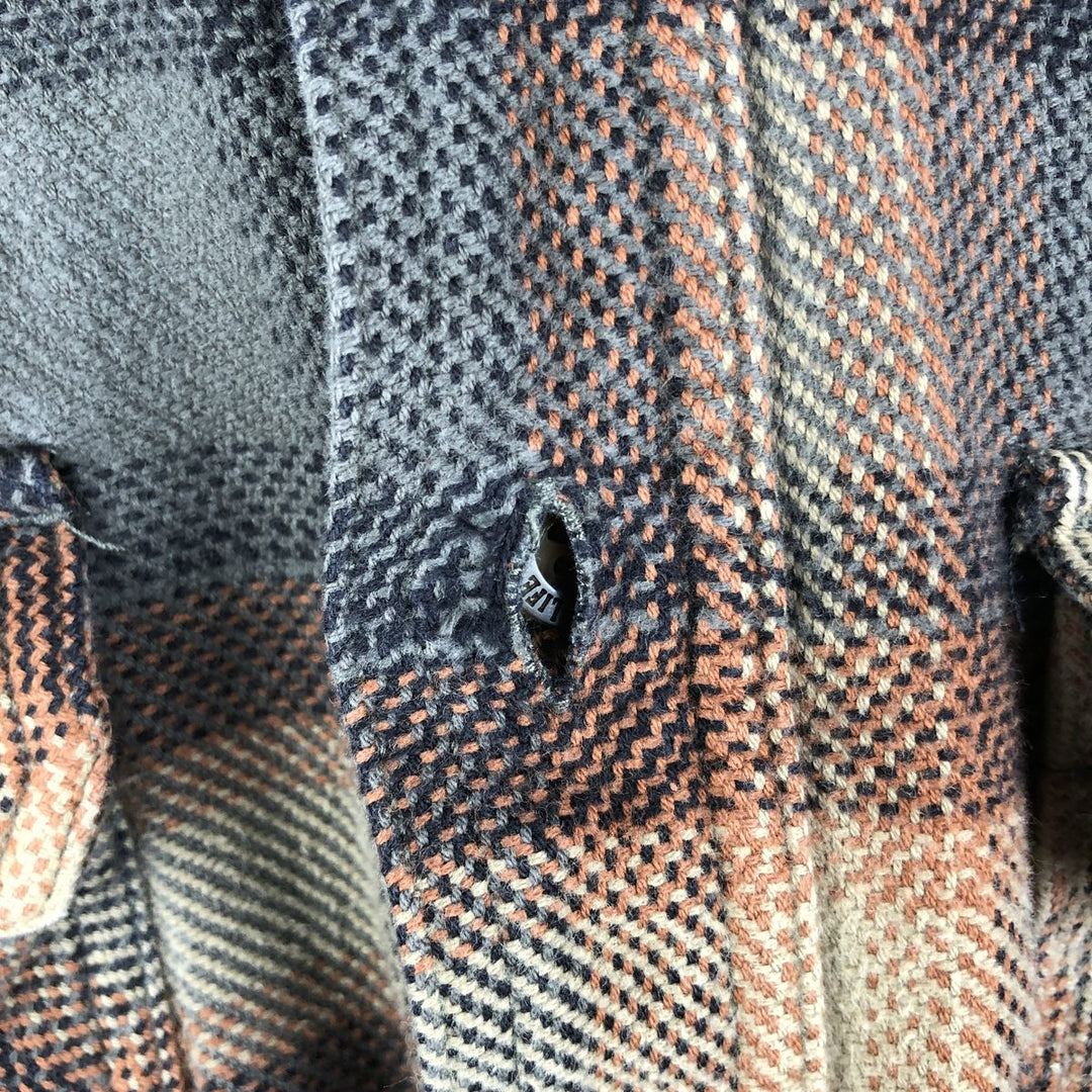 OUTDOOR LIFE Long Sleeve Heavy Flannel Check Shirt Men's Size L cotton Beige type Vintage Second Hand