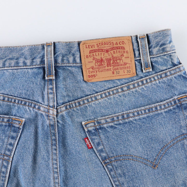 00'S Levi's 505 REGULAR FIT STRAIGHT LEG tapered denim pants for men, size w31 cotton blue type Vintage Second Hand