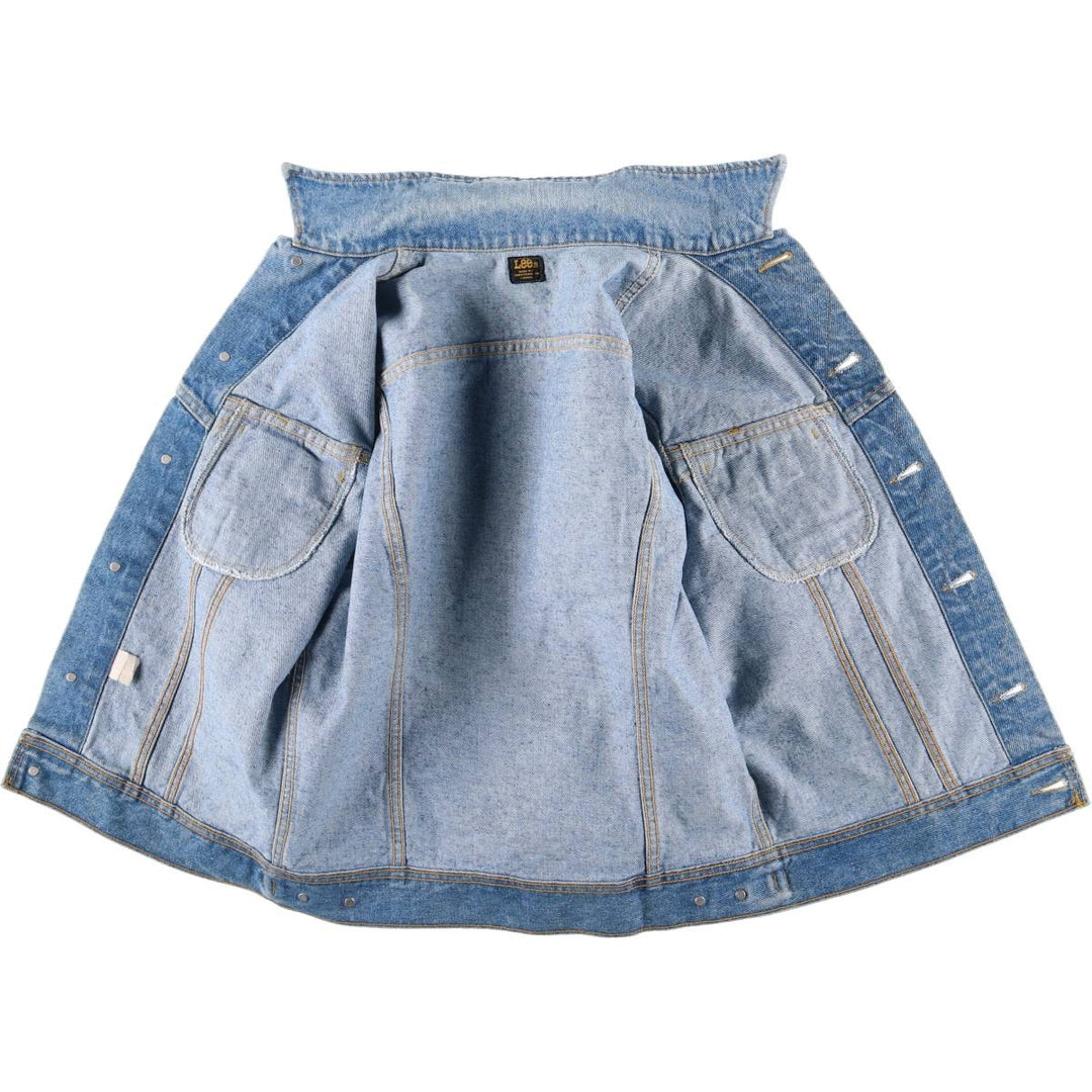 Vintage Lee denim jacket from the 1970'S to 1980s, made in Canada, size M. cotton blue type Vintage Second Hand