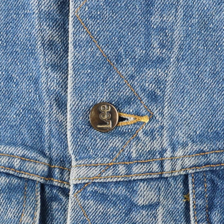 Vintage Lee denim jacket from the 1970'S to 1980s, made in Canada, size M. cotton blue type Vintage Second Hand
