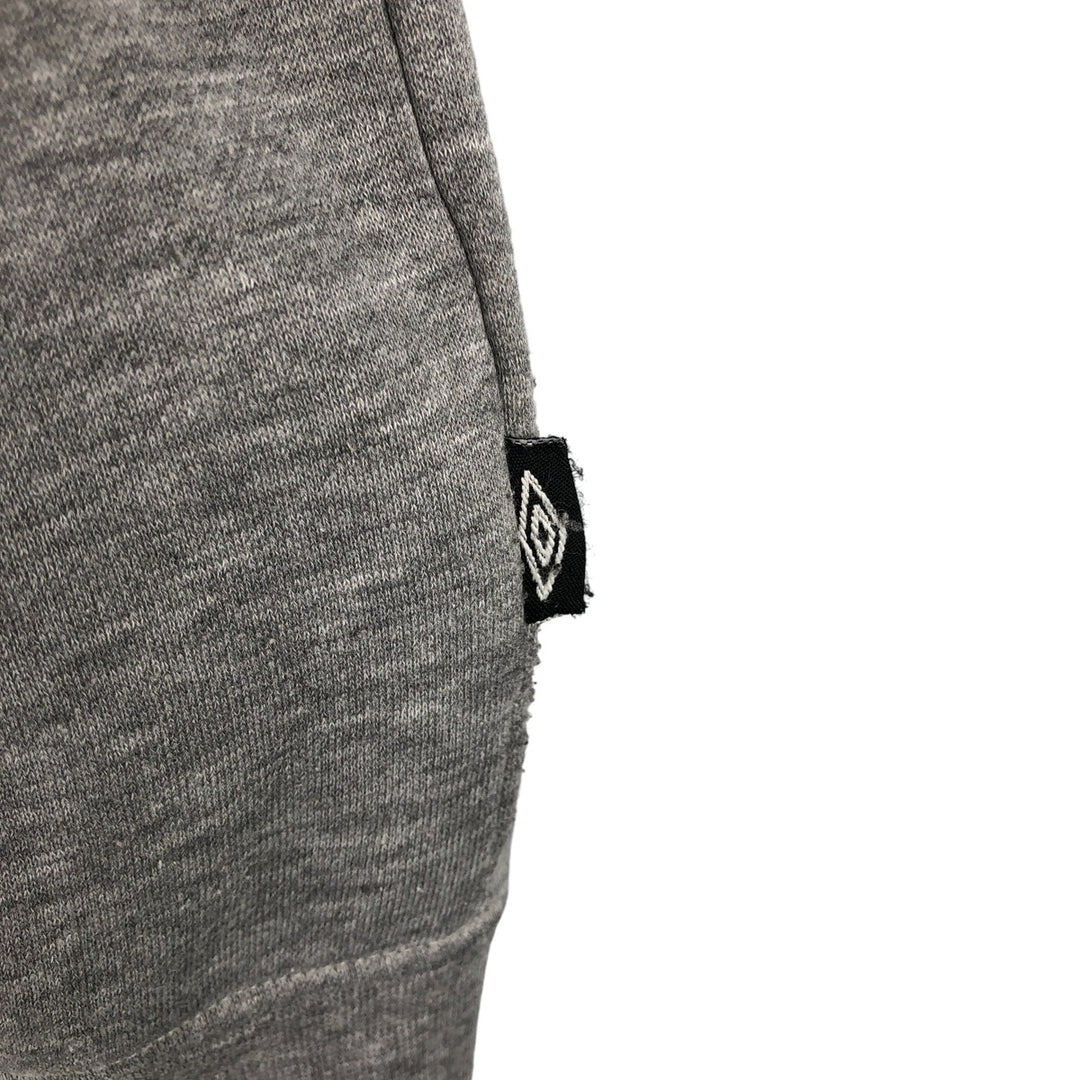 Umbro logo sweatshirt, men's size XL unclear gray type Vintage Second Hand