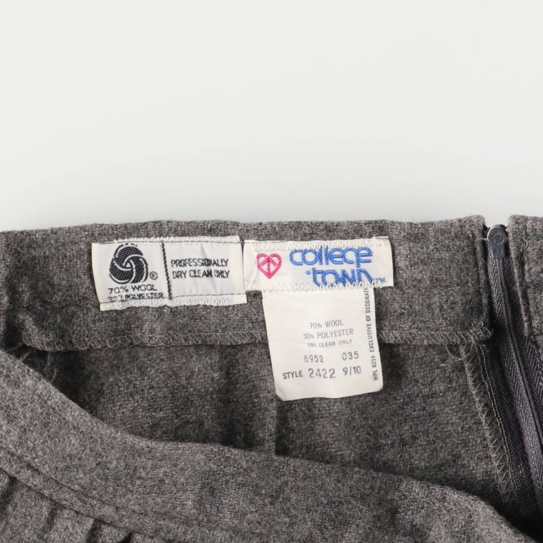 Vintage 1970'S COLLEGE TOWN wool half-length A-line skirt, made in the USA, size M. wool gray type Vintage Second Hand