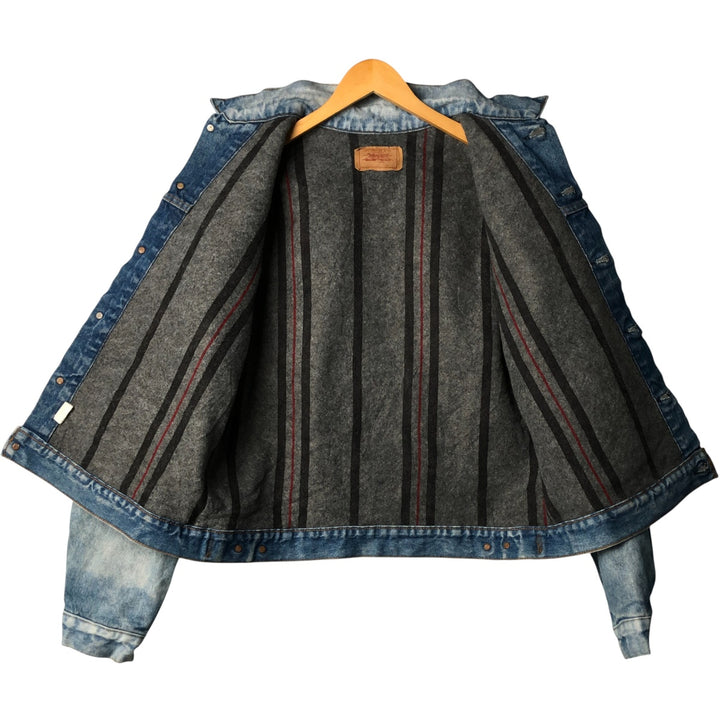 Vintage 1980'S Levi's 70609-0214 denim jacket, made in the USA, size L. unclear blue type Vintage Second Hand