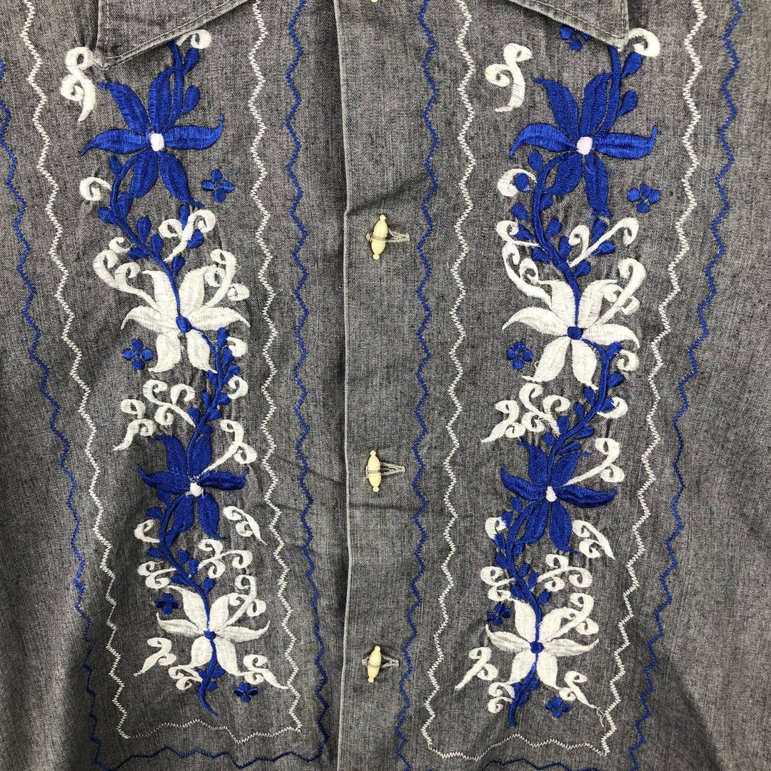 Vintage 1970'S BORDADOS AZTECA floral long-sleeved denim shirt, boxy, made in Mexico, men's size M cotton gray type Vintage Second Hand