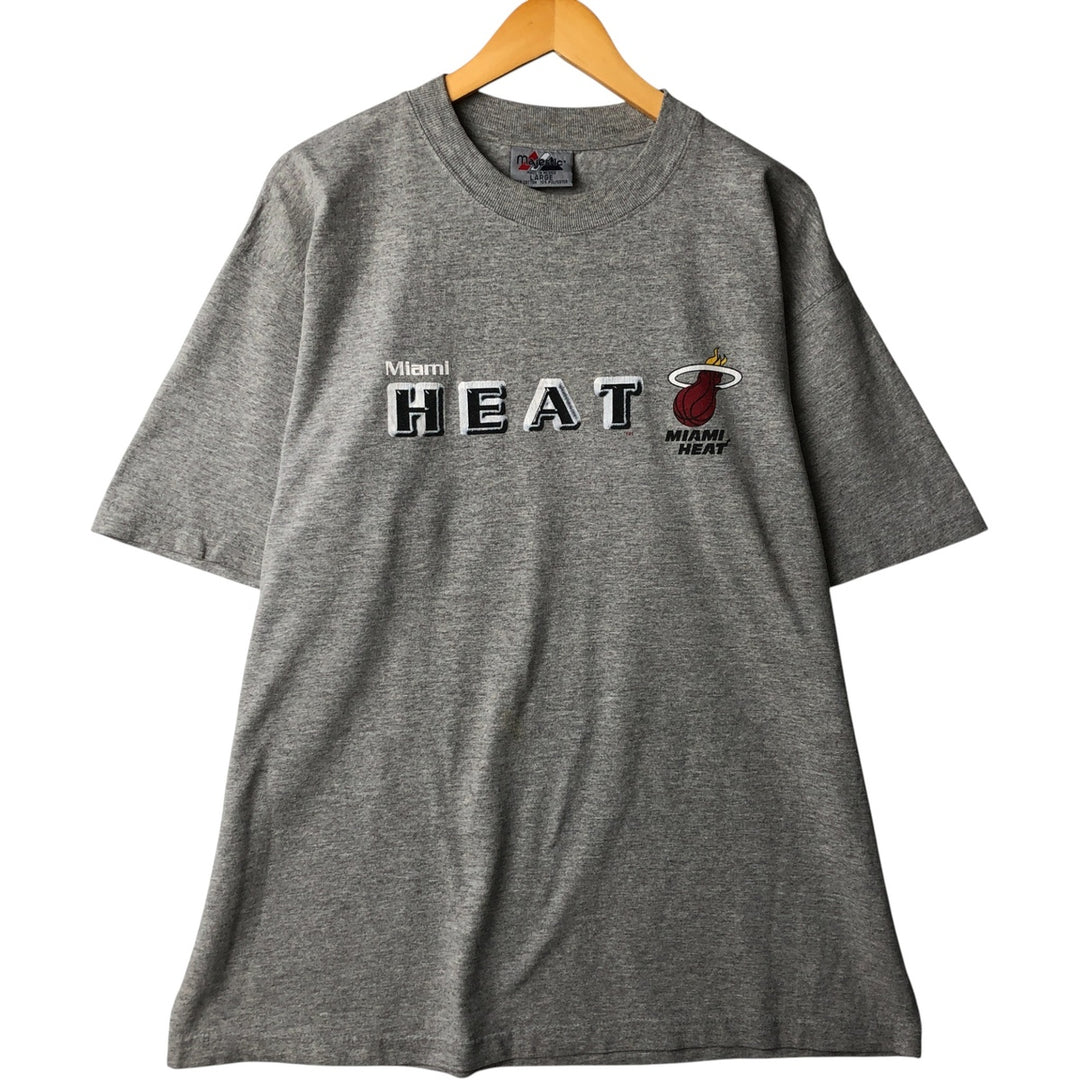 90'S Majestic NBA Miami Heat Sports Print T-Shirt, Men's Size L cotton gray type Vintage Second Hand