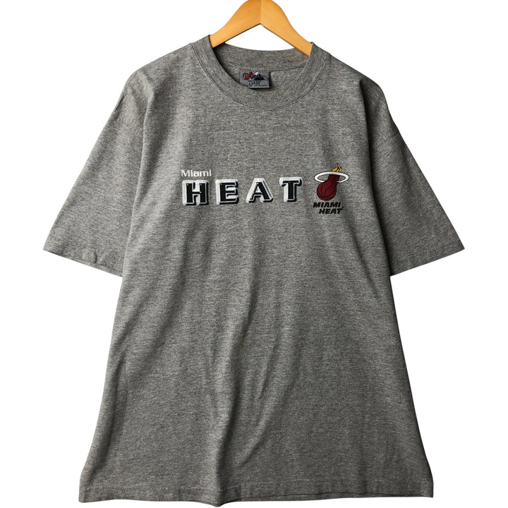 90'S Majestic NBA Miami Heat Sports Print T-Shirt, Men's Size L cotton gray type Vintage Second Hand