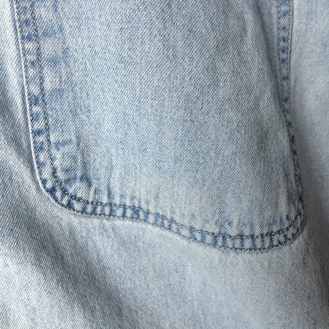 90'S Vintage Levi's Long Sleeve Button-Down Denim Shirt, Men's Size Medium cotton Blue type light blue Vintage Second Hand