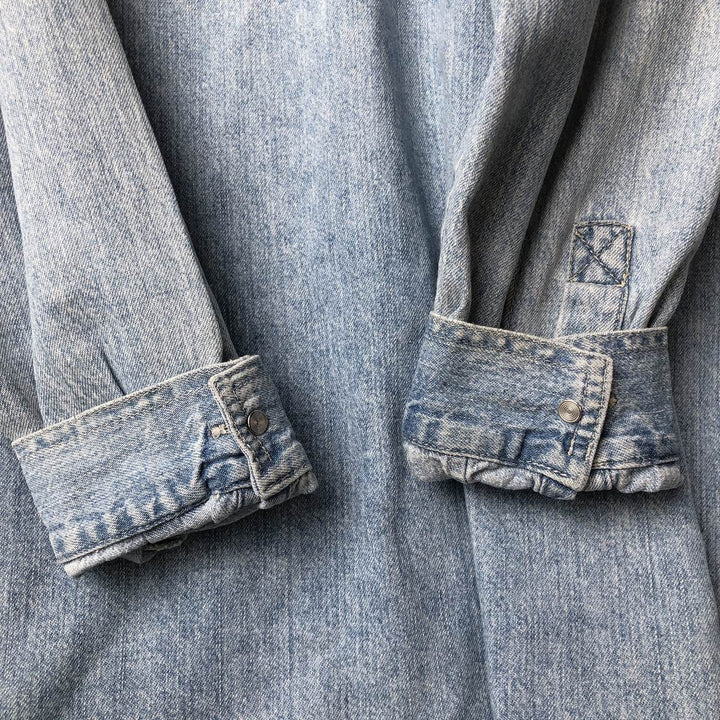 Levi's long-sleeved denim shirt, men's size M cotton Blue type light blue Vintage Second Hand