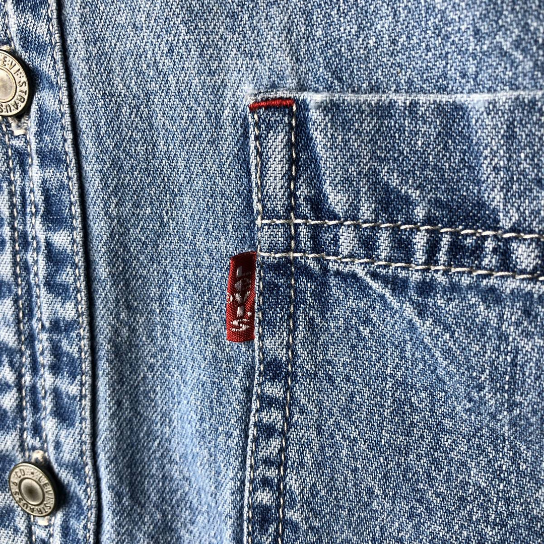 90'S Vintage Levi's Long Sleeve Denim Shirt, Men's Size Medium cotton Blue type light blue Vintage Second Hand