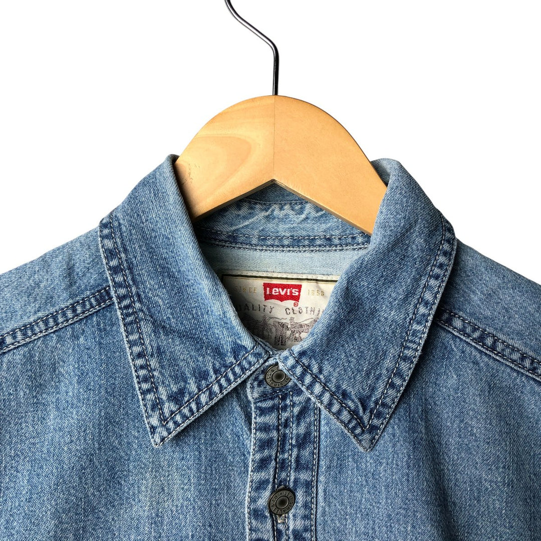 90'S Vintage Levi's Long Sleeve Denim Shirt, Men's Size Medium cotton Blue type light blue Vintage Second Hand