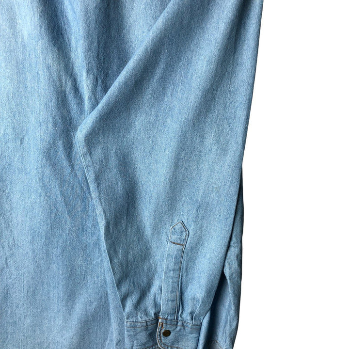 Levi's long-sleeved denim shirt, made in the USA, men's size XL cotton Blue type light blue Vintage Second Hand