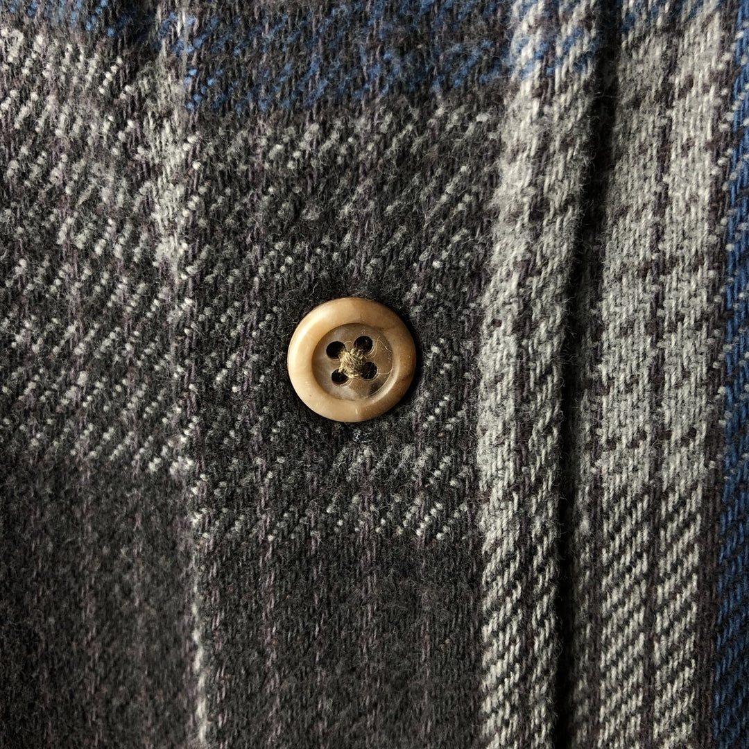 St. John's Bay Men's XXL Long Sleeve Flannel Check Shirt cotton blue type Vintage Second Hand