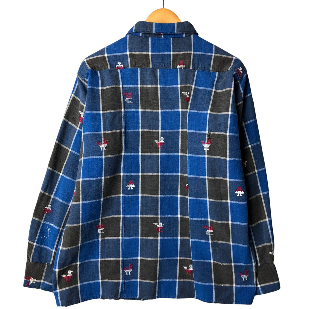 Check Pattern All-Over Print Long Sleeve Open Collar Box Shirt, Men's Size Medium, Vintage unclear blue type Vintage Second Hand