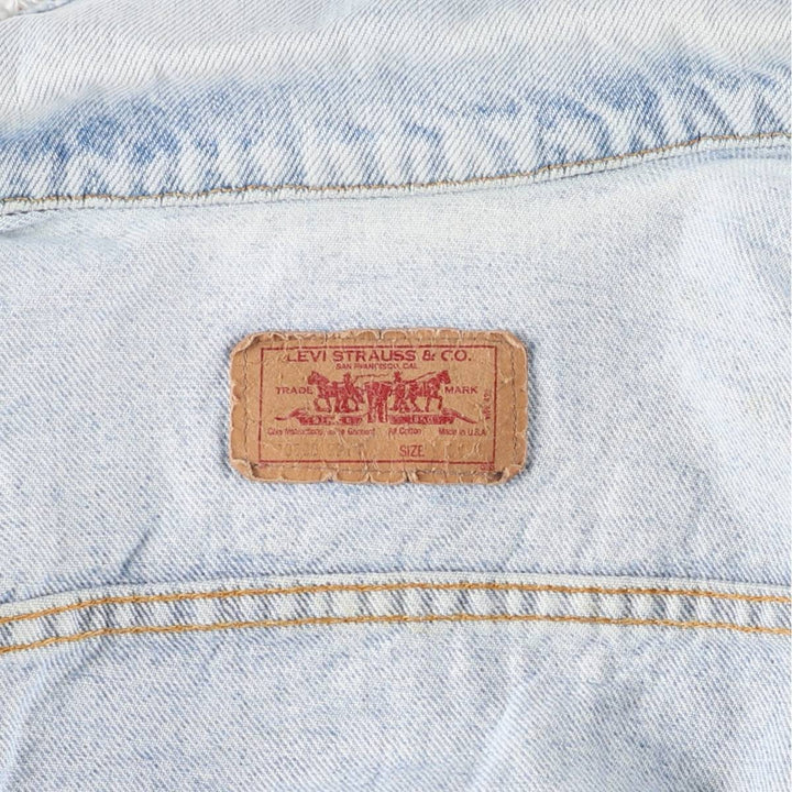 Vintage Levi's denim jacket, made in the USA, size L, men's size L cotton blue type Vintage Second Hand