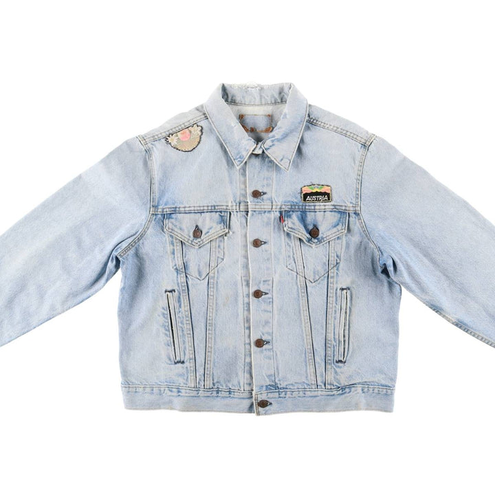 90'S Vintage Levi's Denim Jacket, Made in USA, Men's Size Medium unclear Blue type light blue Vintage Second Hand