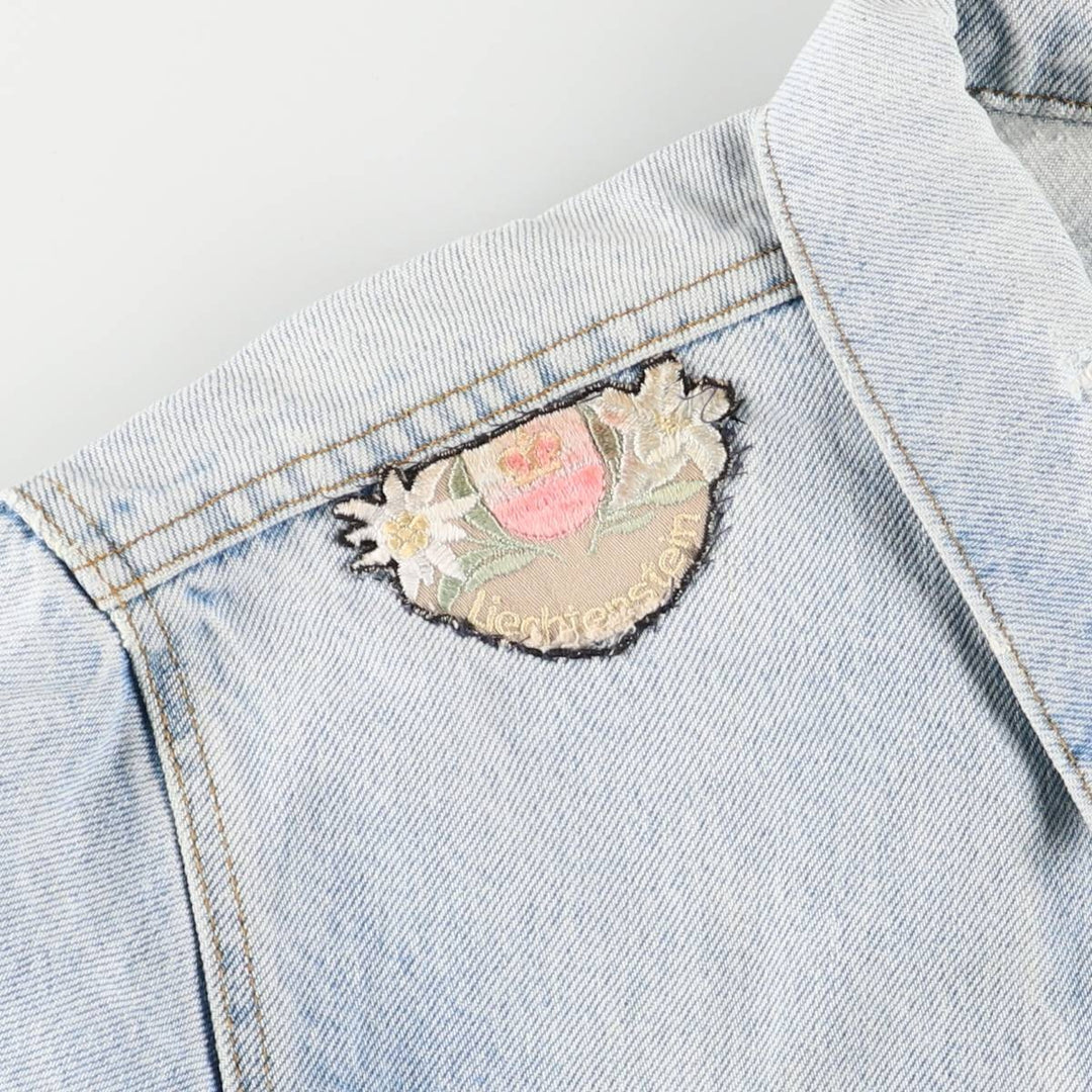 90'S Vintage Levi's Denim Jacket, Made in USA, Men's Size Medium unclear Blue type light blue Vintage Second Hand