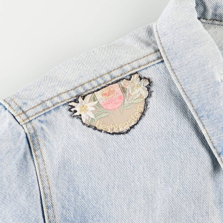 90'S Vintage Levi's Denim Jacket, Made in USA, Men's Size Medium unclear Blue type light blue Vintage Second Hand