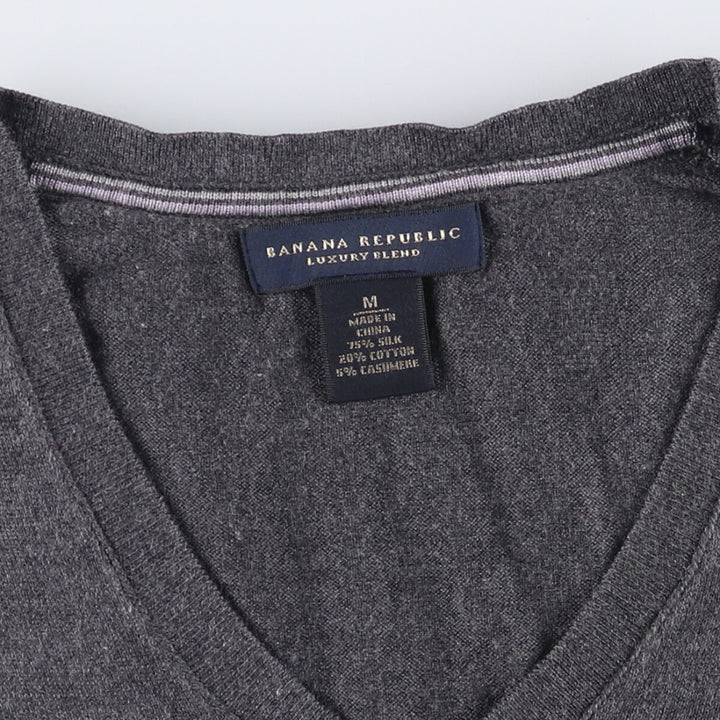 Banana Republic Cashmere Blend V-Neck Silk Knit Vest, Men's Size M silk gray type Vintage Second Hand