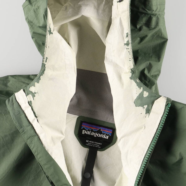 Patagonia Torrent Shell Jacket 83801SP15 Ripstop Mountain Parka Shell Jacket Men's Medium Nylon Khaki type sage green Vintage Second Hand