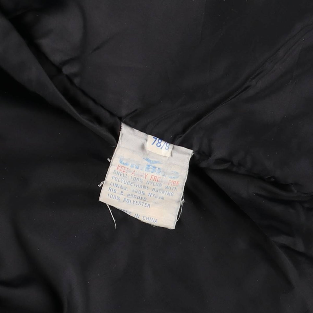 Vintage 90'S Umbro puffer jacket, size L, men's size L Nylon black type Vintage Second Hand