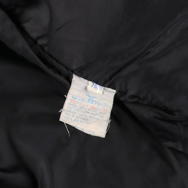 Vintage 90'S Umbro puffer jacket, size L, men's size L Nylon black type Vintage Second Hand
