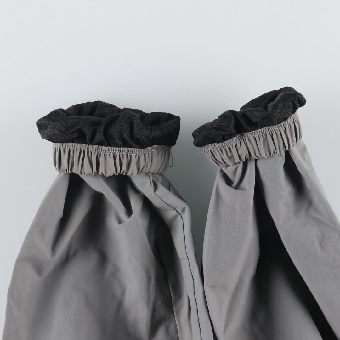 Authentic US Army PFU training jacket from the 2000s, made in the USA, medium regular, equivalent to men's size M. Nylon gray type Vintage Second Hand