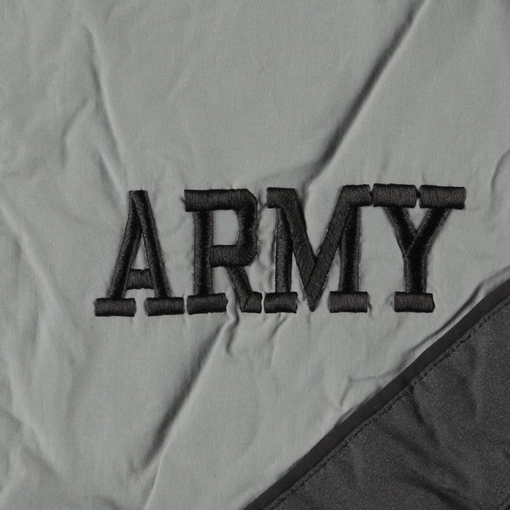 Authentic US Army PFU training jacket from the 2000s, made in the USA, medium short, men's size M. Nylon gray type Vintage Second Hand