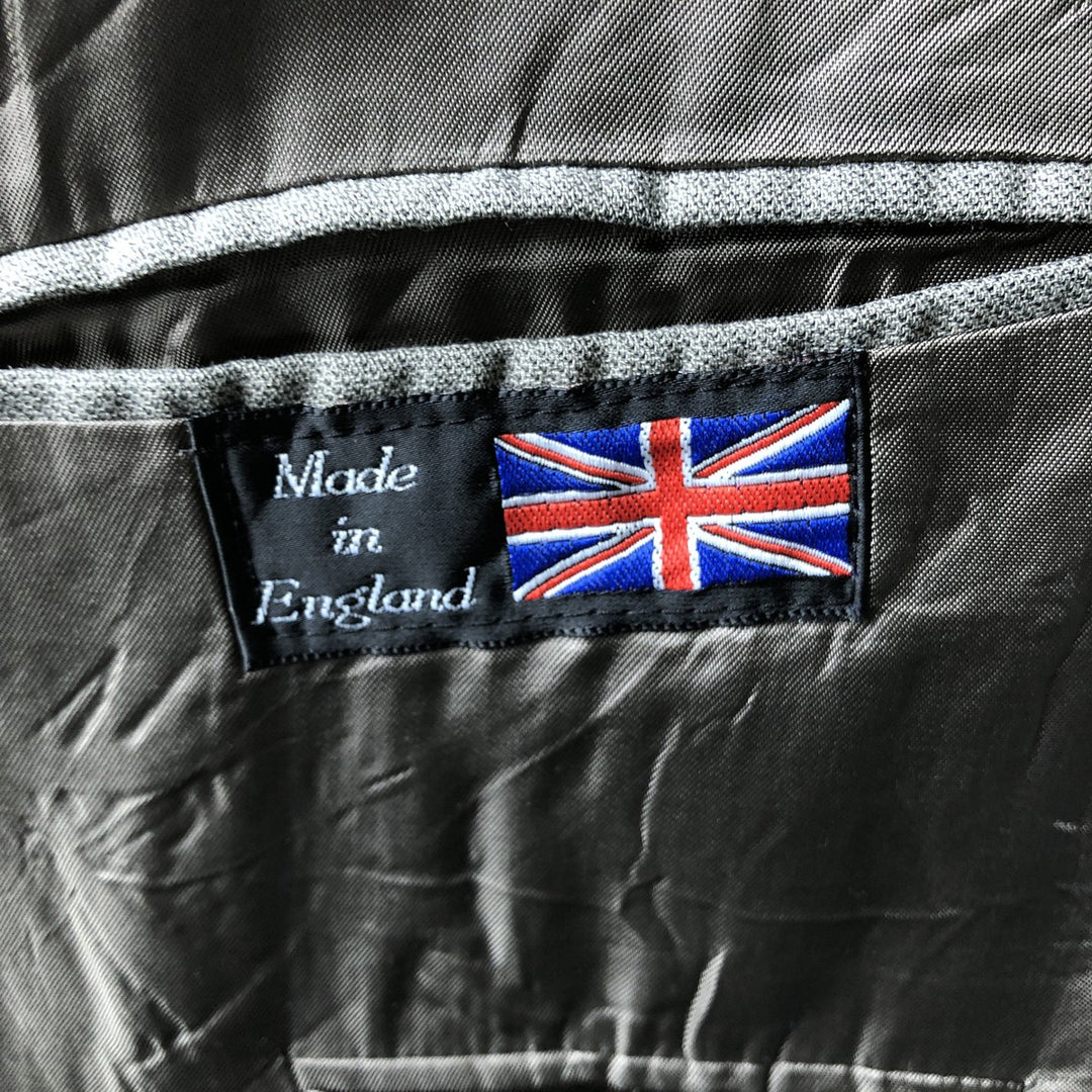 ALEXANDRE double-breasted, peak lapel polyester and wool tailored jacket, made in the UK, men's size XL polyester gray type Vintage Second Hand