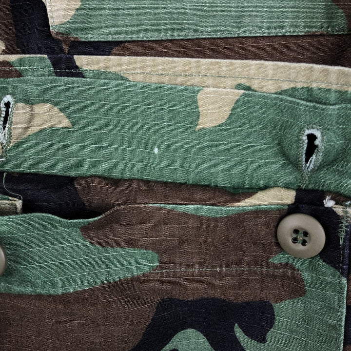 2000'S US Military Camouflage Pattern Woodland Camo BDU Ripstop Military Jacket, Made in USA, Medium-Short, Men's Size M cotton Khaki type Vintage Second Hand