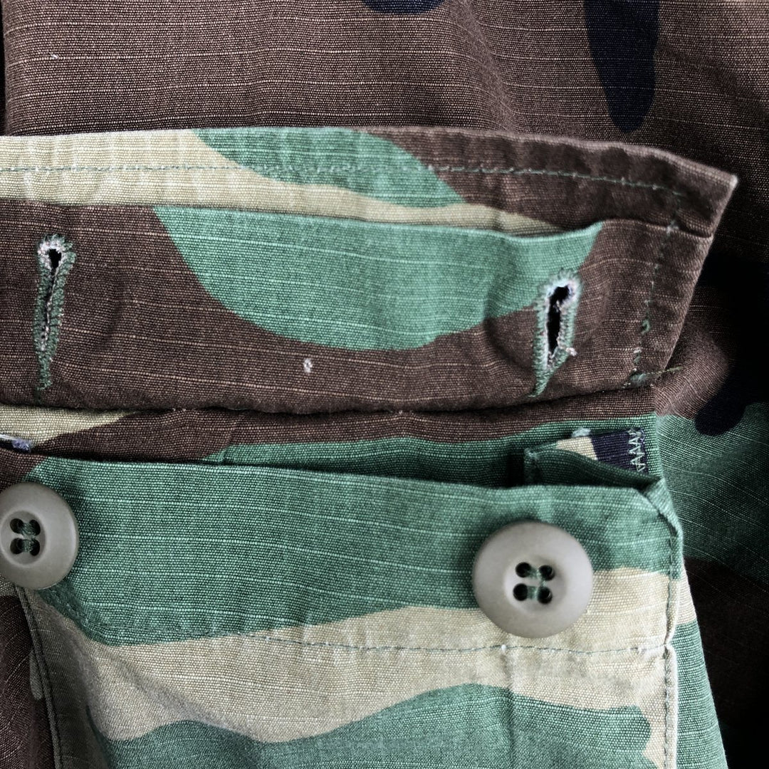 2000'S US Military Camouflage Pattern Woodland Camo BDU Ripstop Military Jacket, Made in USA, Medium-Short, Men's Size M cotton Khaki type Vintage Second Hand