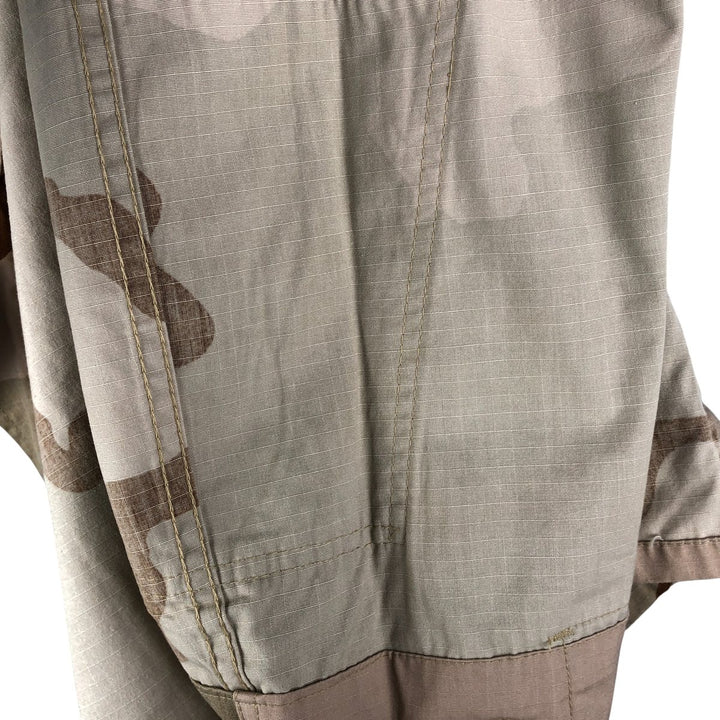 Civilian Camouflage Pattern 3C Desert Camo Stenciled Ripstop BDU Military Jacket, Made in USA, Men's Size Medium Nylon Beige type Vintage Second Hand