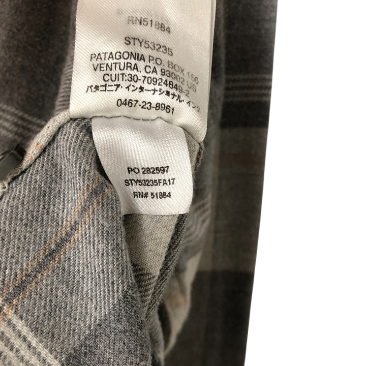 Patagonia Organic Cotton Check Pattern Long Sleeve Light Flannel Shirt (53235FA17), Women's Size Medium Organic cotton gray type Vintage Second Hand