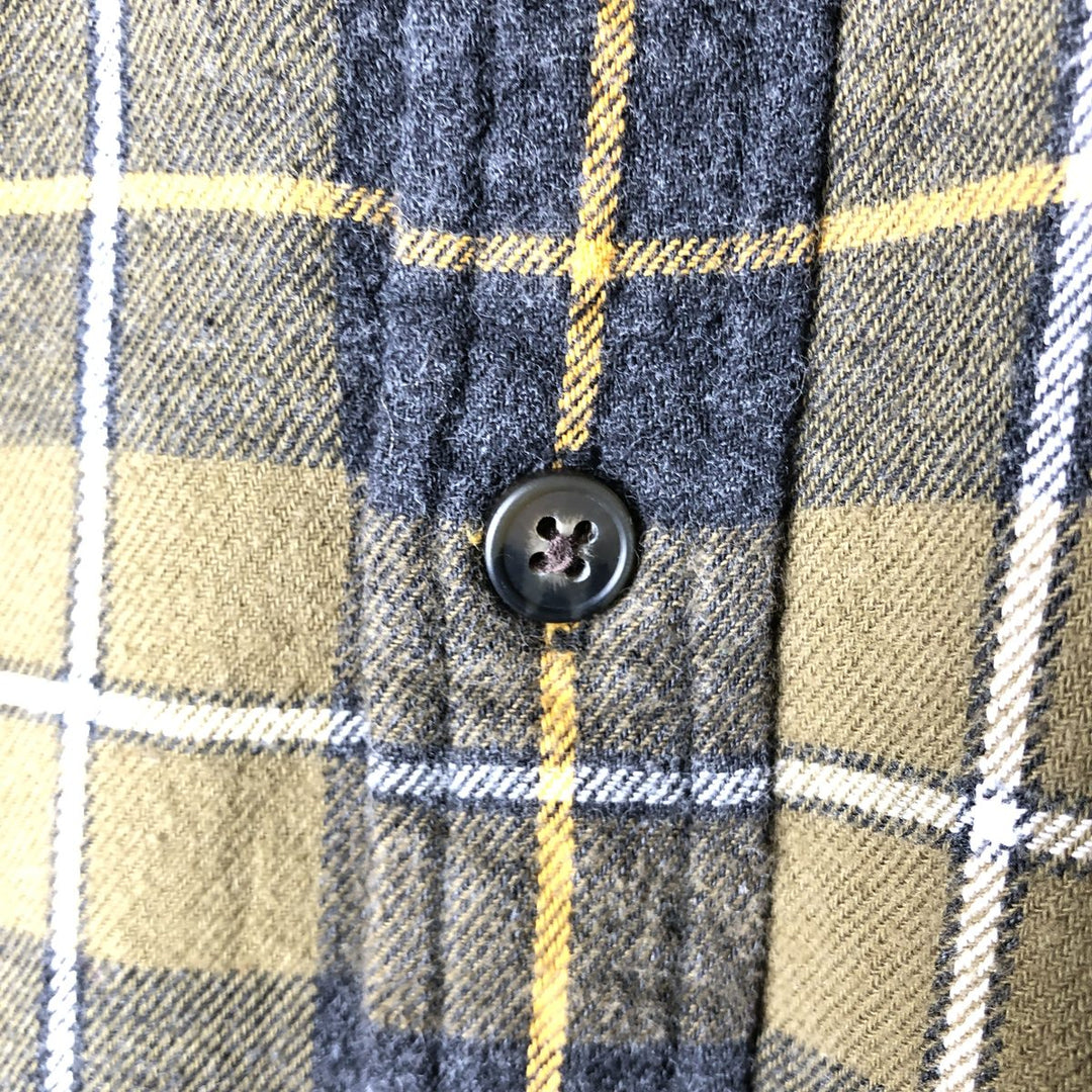 St. John's Bay Classic Fit Check Pattern Button-Down Long Sleeve Light Flannel Shirt, Men's Size Small cotton Khaki type Vintage Second Hand