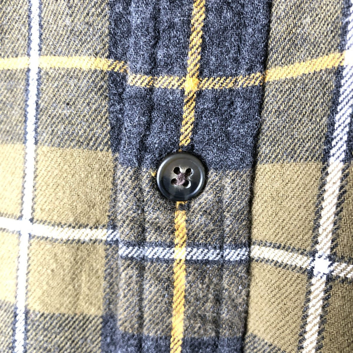 St. John's Bay Classic Fit Check Pattern Button-Down Long Sleeve Light Flannel Shirt, Men's Size Small cotton Khaki type Vintage Second Hand