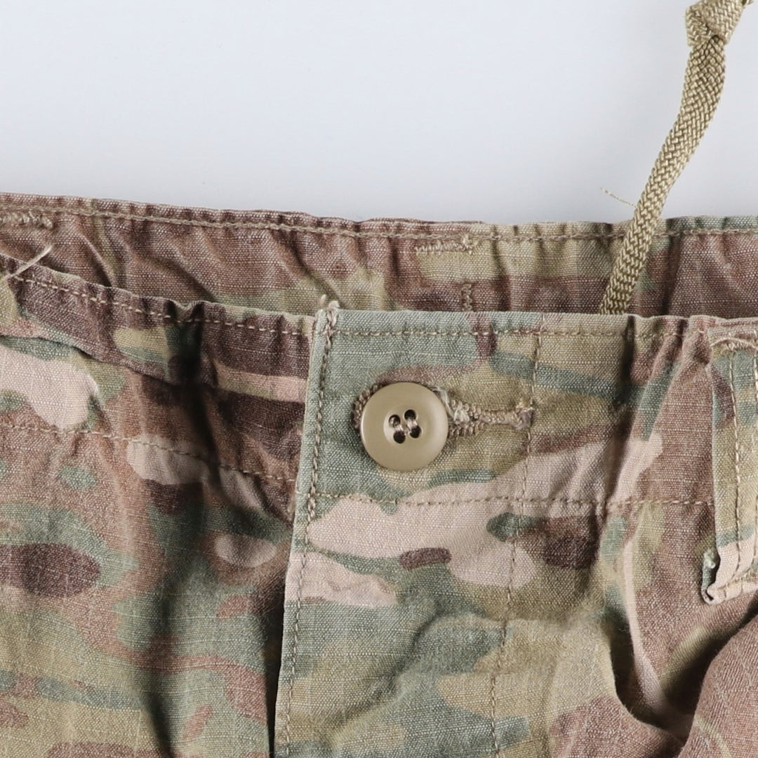 Authentic US military camouflage pattern Multicam camo ripstop double knee military cargo combat pants, USA made, men's size small Rayon Khaki type sage green Vintage Second Hand