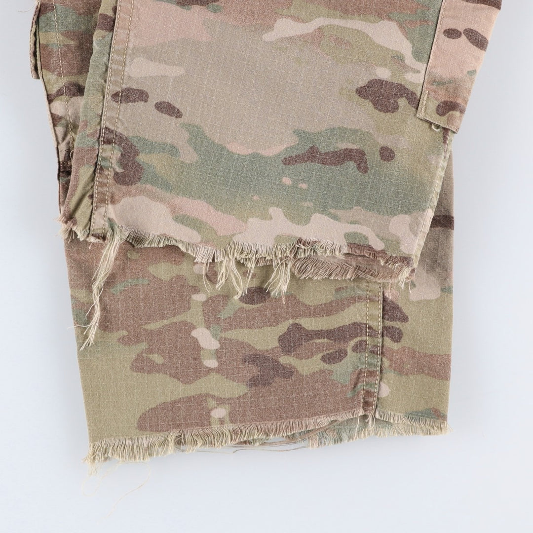 Authentic US military camouflage pattern Multicam camo ripstop double knee military cargo combat pants, USA made, men's size small Rayon Khaki type sage green Vintage Second Hand