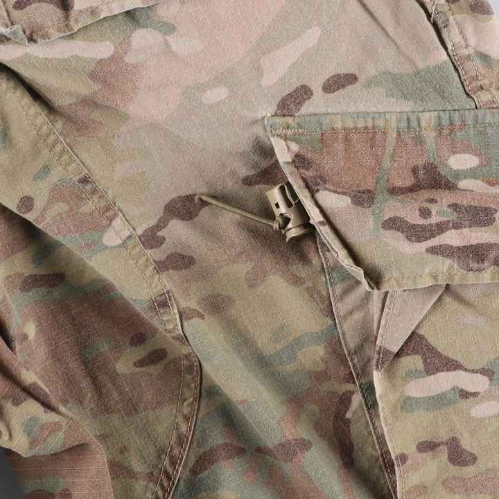 Authentic US military camouflage pattern Multicam camo ripstop double knee military cargo combat pants, USA made, men's size small Rayon Khaki type sage green Vintage Second Hand