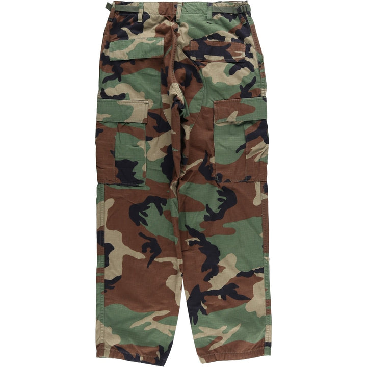 Authentic 2000'S US military camouflage woodland camo ripstop military cargo and combat pants, men's size W30. cotton Khaki type Vintage Second Hand