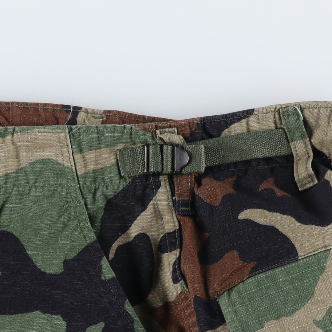 Authentic 2000'S US military camouflage woodland camo ripstop military cargo and combat pants, men's size W30. cotton Khaki type Vintage Second Hand