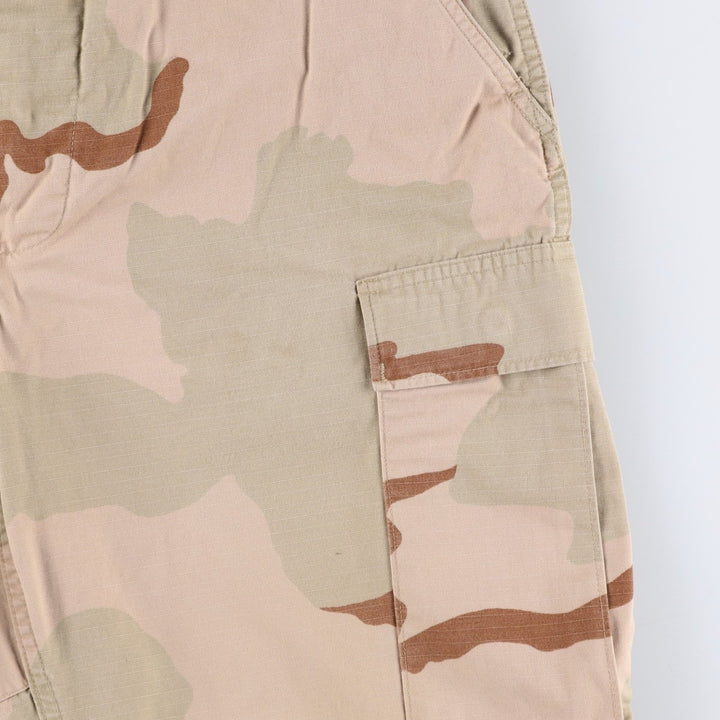Authentic 2000'S US military camouflage Pattern 3C Desert Camo military cargo and combat pants, Made in USA, Medium-Regular, Men's size W32. cotton Khaki type Vintage Second Hand