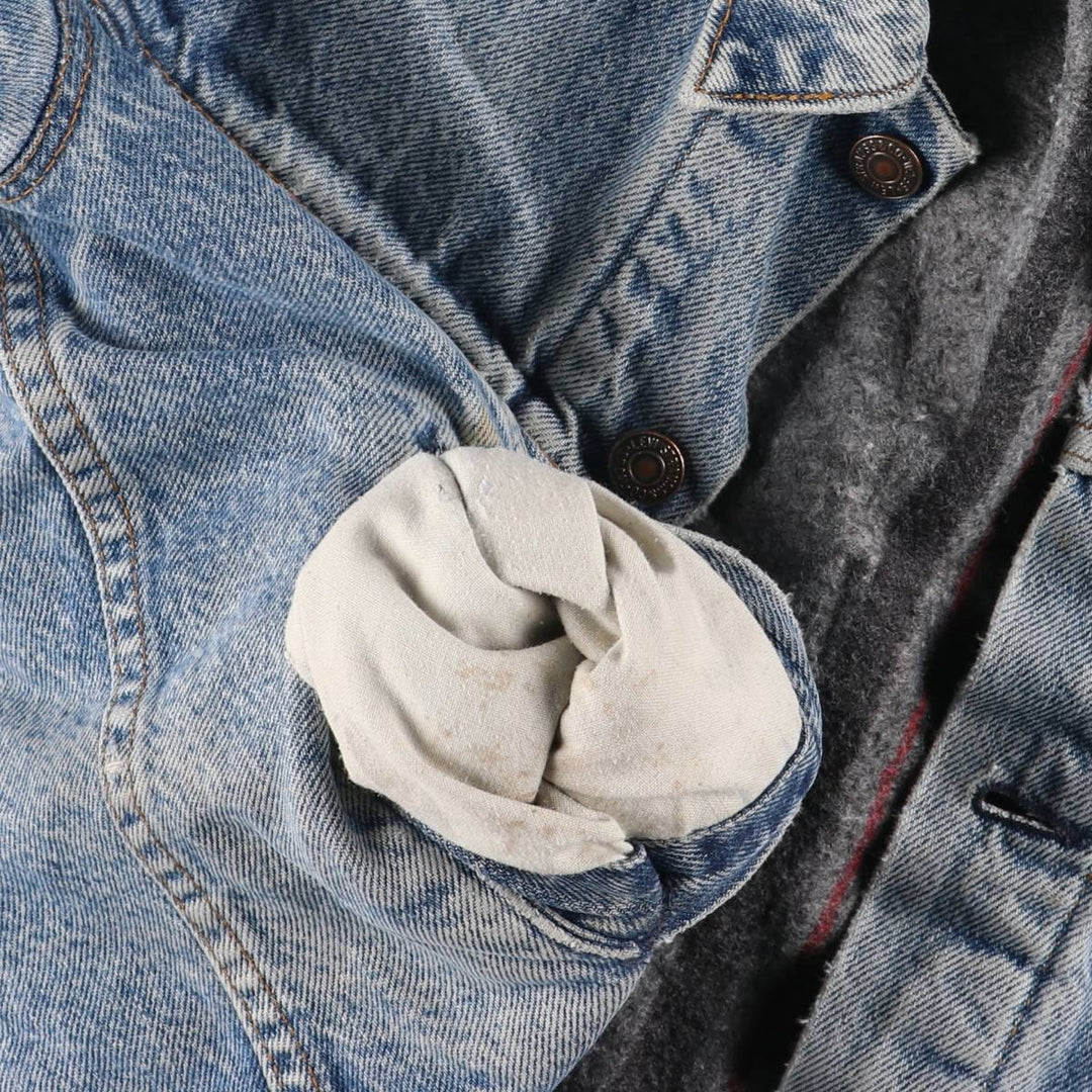 Vintage Levi's denim jacket, made in the USA, size S, men's. unclear blue type Vintage Second Hand