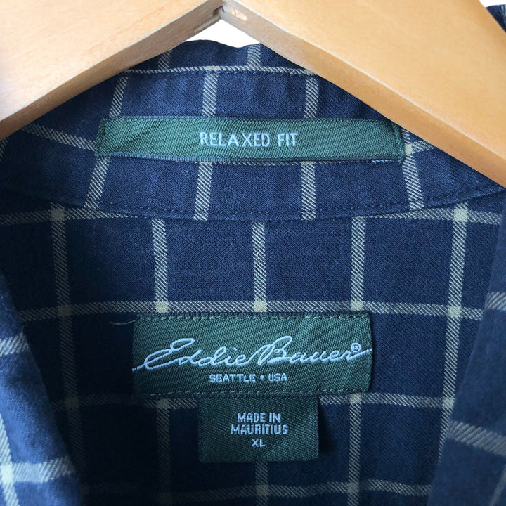 Eddie Bauer Relaxed Fit Long Sleeve Button-Down Check Shirt, Men's Size XL cotton navy blue type Vintage Second Hand