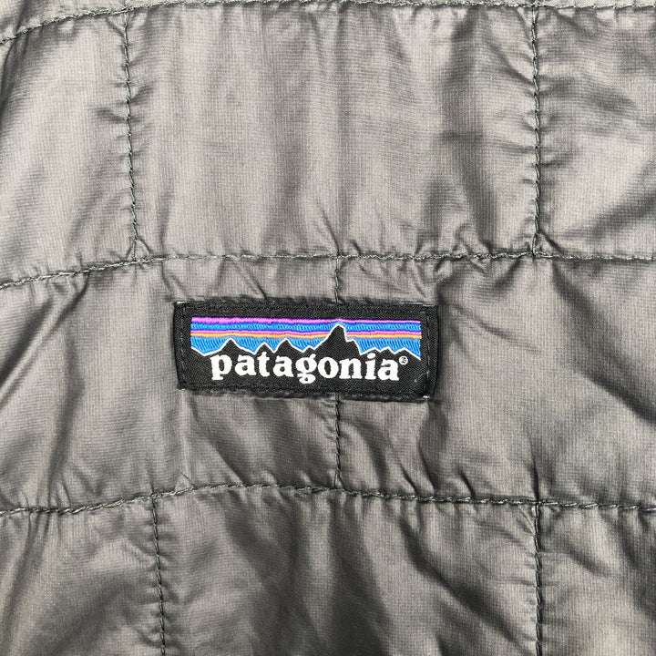 Patagonia Nano Puff Jacket 84211FA15, Men's Size L, Padded Mountain Jacket, Shell Jacket, Puffer Jacket polyester Charcoal Vintage Second Hand