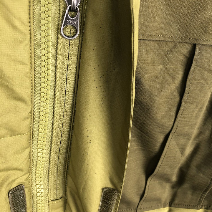 Patagonia 29435FA12 Padded Mountain Parka Shell Jacket Puffer Jacket Men's Size Small polyester Khaki type Vintage Second Hand