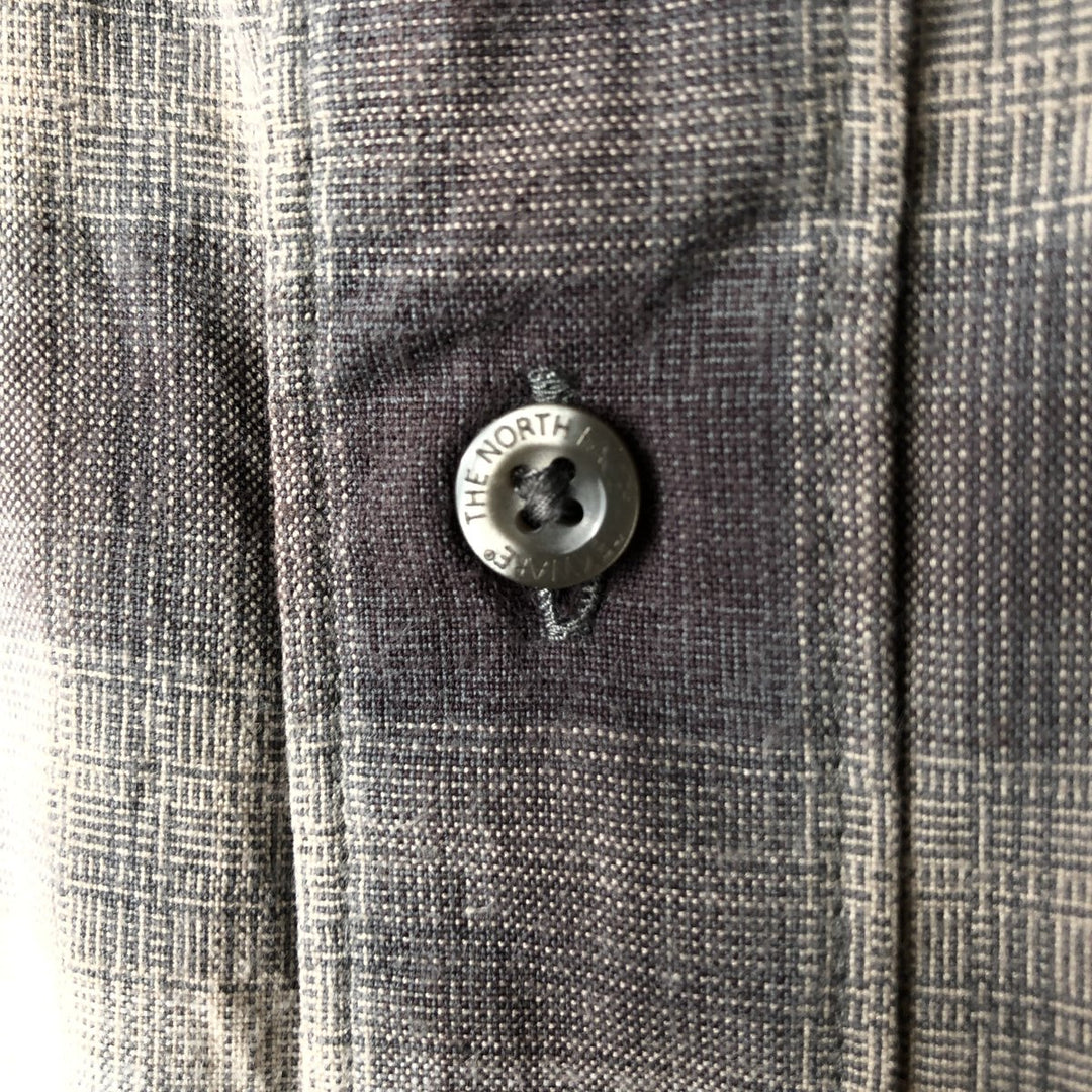 The North Face Ombre Check Long Sleeve Cotton Check Shirt, Men's Size M cotton gray type Vintage Second Hand
