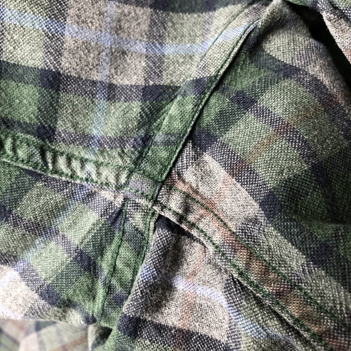 Brooks Brothers Est.1818 Long Sleeve Button-Down Check Shirt, Men's Size L cotton Green type dark green Vintage Second Hand