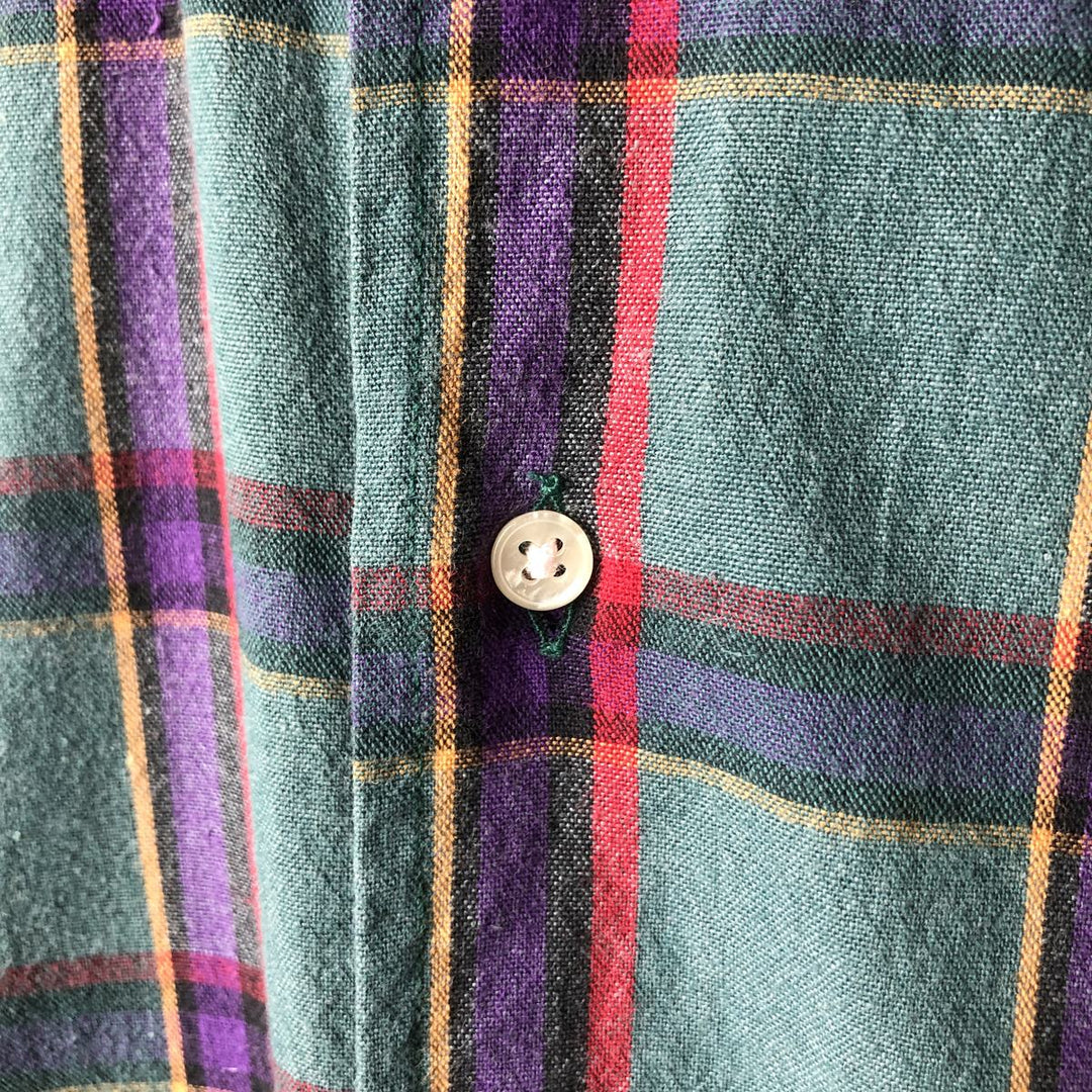 Vintage LLBean long-sleeved button-down check shirt from the 1980'S to 1990s, made in the USA, men's size XL cotton green type Vintage Second Hand