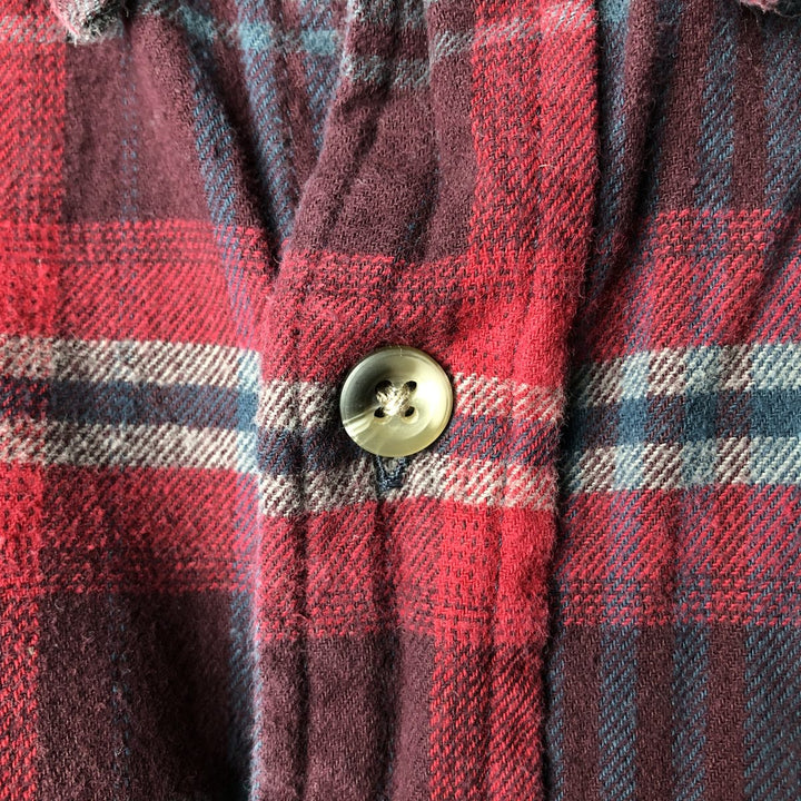 RED HEAD Check Pattern Button-Down Long Sleeve Light Flannel Shirt, Men's Size Small cotton red type Vintage Second Hand